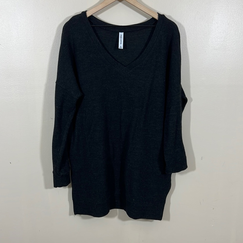 Women’s Zanana Outfitters size M sweater, v neck, black dark grey